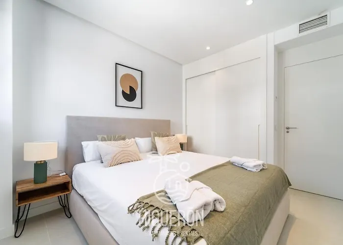 Higueronrentals Nacar * Fuengirola