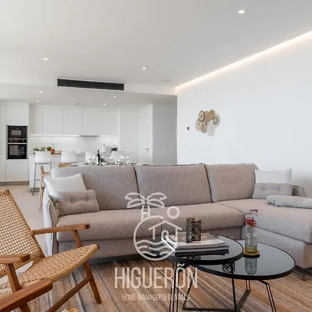 Higueronrentals Nacar شقة فوينخيرولا