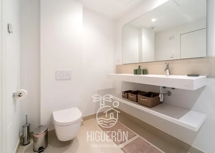 Apartment Higueronrentals Nacar